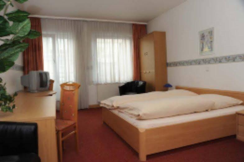 Hotel Eigelstein Cologne Extérieur photo